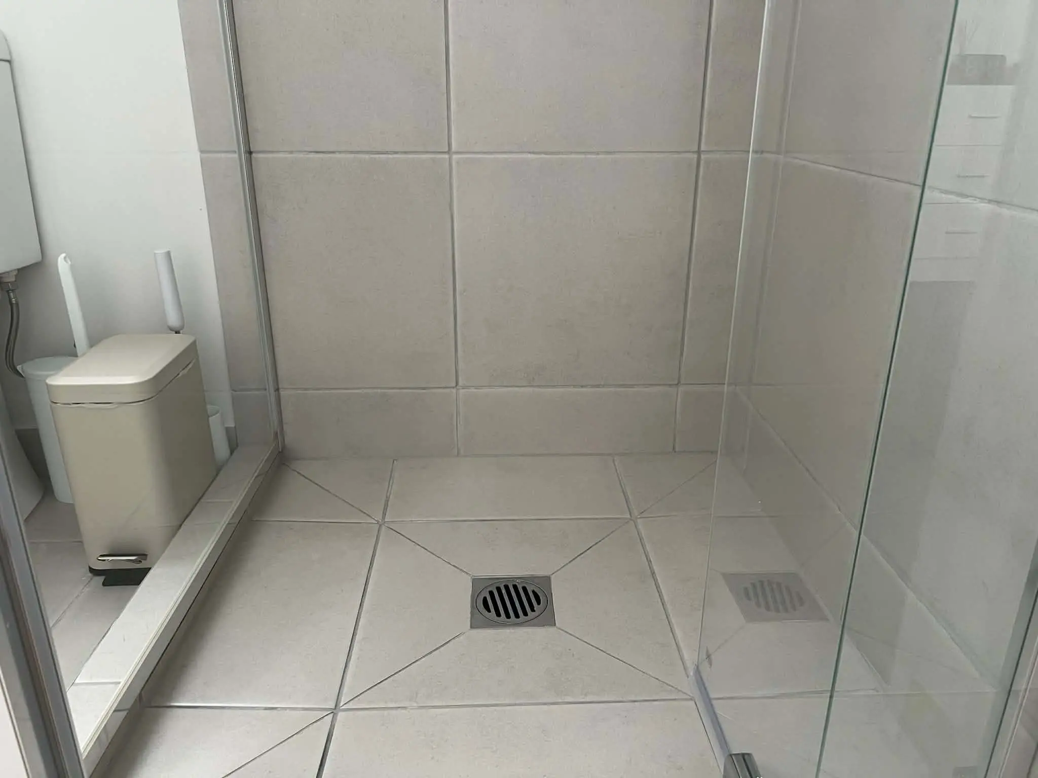 Clean shower after professional bathroom cleaning in Melbourne